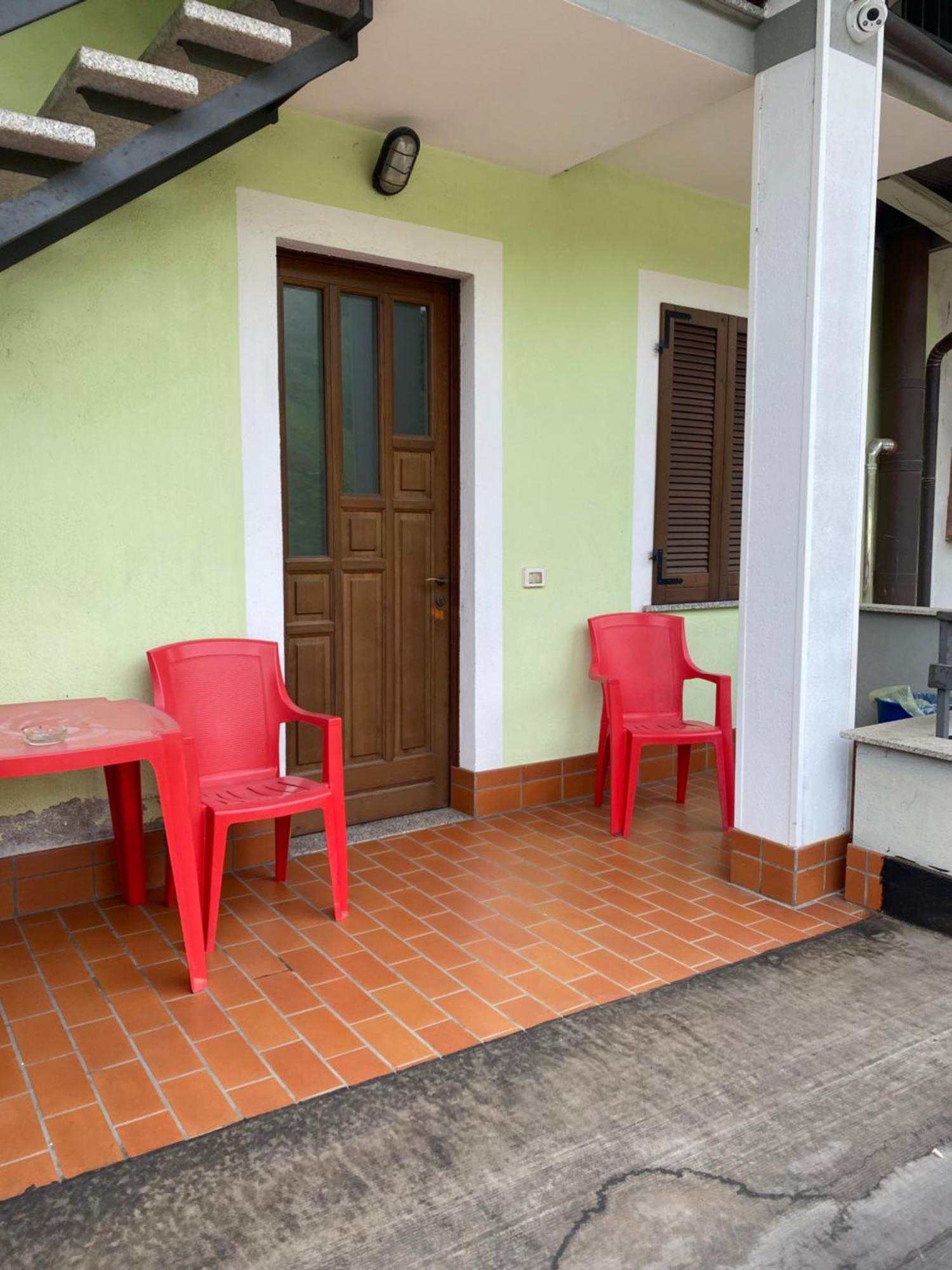 B&B Orchidea Bianca Gattico Bagian luar foto
